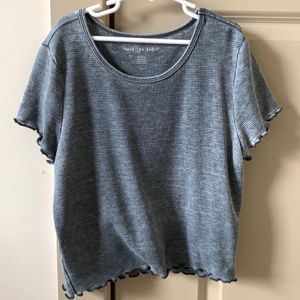american eagle CROP TOP